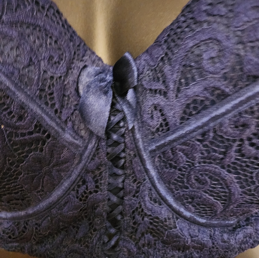 Adore Me Bra - Picture 4 of 7